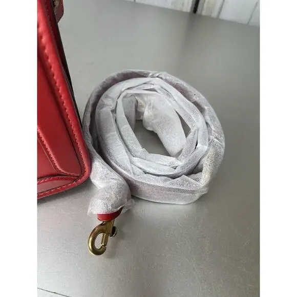 New! Coach Hero Shoulder Bag Sport Red Accordion Style Hangtag Strap Crossbody - Picture 7 of 10